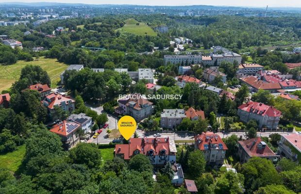 Dom Stare Podgórze| Działka narożna 5,6 