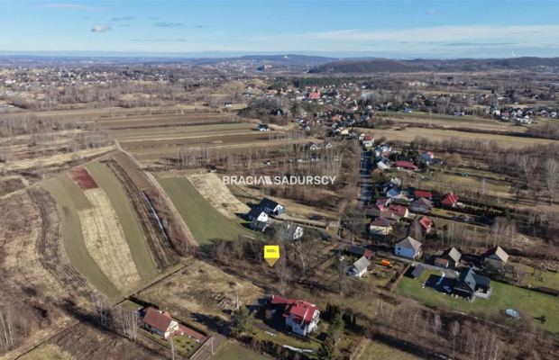 DZIAŁKA BUDOWLANA 9 ARÓW JEZIORZANY UZBROJONA