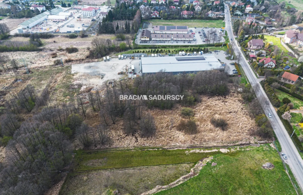 Atrakcyjna nieruchomość usługowa w Brzeziu 1,19 ha