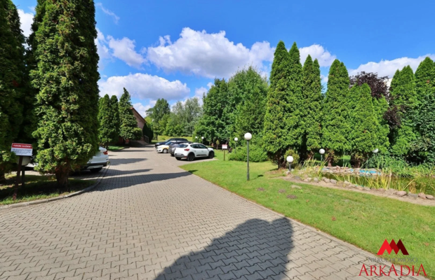 WYJĄTKOWA PRZESTRZEŃ DO WYNAJĘCIA – 212 m² + TEREN
