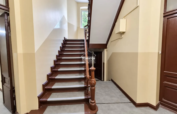 Przestronne Mieszkanie w Śródmieściu | 47,43 m² 