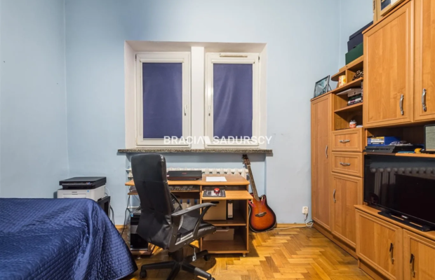 3 pok w samym centrum ul. Krowoderska