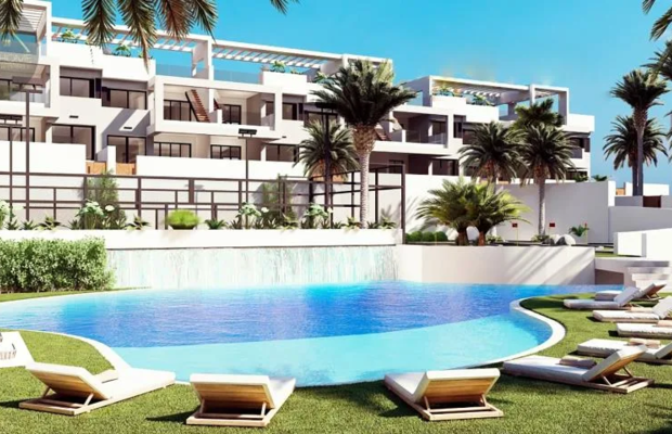 MIESZKANIA W NOWOCZESNYM KOMPLEKSIE W TORREVIEJA