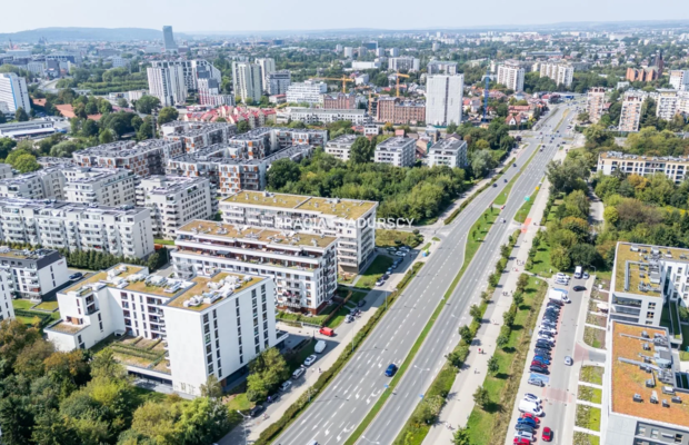 Akademik / Hotel / Biurowiec / Lok. niemieszkalne