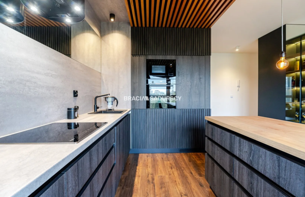 Wysoki standard/widok na Park Lotników/sauna/klima