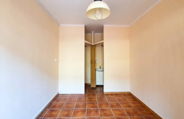 Lokal handlowy usługowy biurowy w centrum Płot