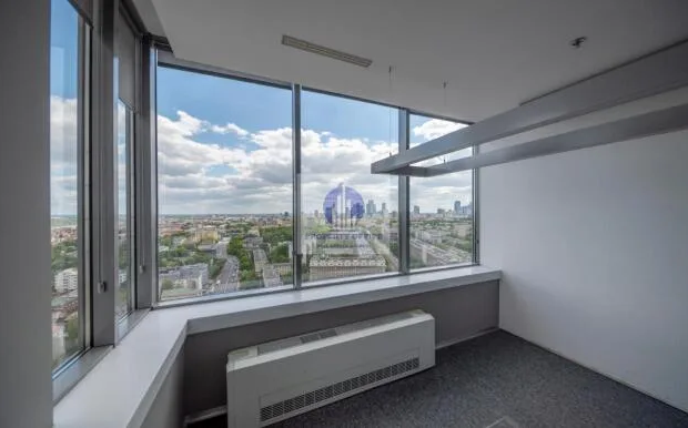 Śródmieście: lokal biurowy 300 m2 na podnajem