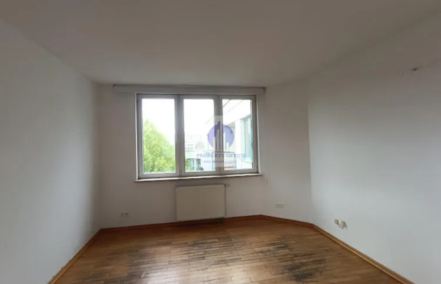 Mokotów: lokal biurowy 210 m2 do wynajęcia