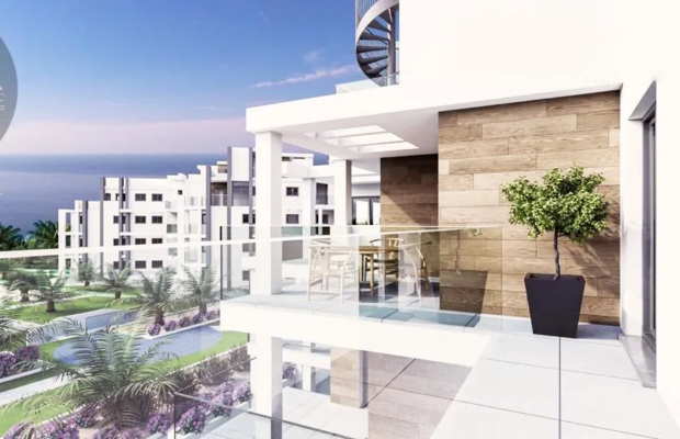 APARTAMENTY W PIERWSZEJ LINI DO MORZA W DENIA