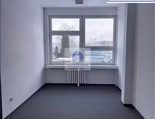 Włochy: lokal biurowy 35,20m2 do wynajęcia