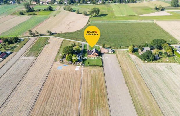 Dom na wsi, duża działka 30 km od Krakowa 