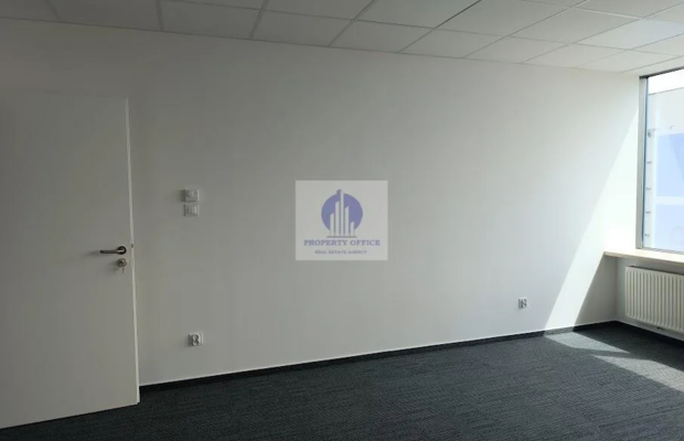 Śródmieście: lokal biurowy 70,84 m2 do wynajęcia