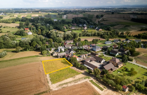 Zdzięsławice, gmina Michałowice. Działka 15 arów