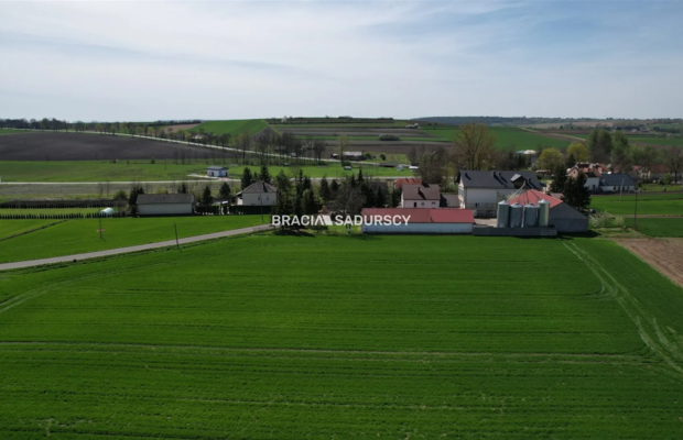 Działka budowlano-usługowa Wezerów, Słomniki