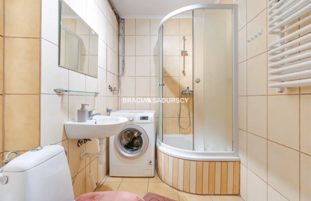 2 pok| 44,5m² |balkon |duża piwnica|ul. Komandosów