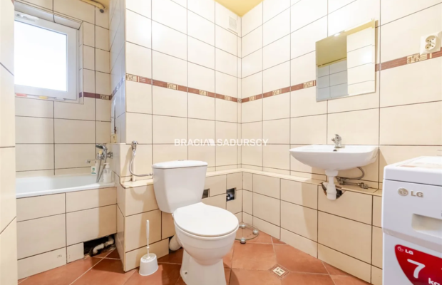 Kraków, Mistrzejowice - 2 pokoje 53 m²   

 Oferujemy przestronne 2-pokojowe mieszkanie o powierzchni 53,02 m², położone na dru