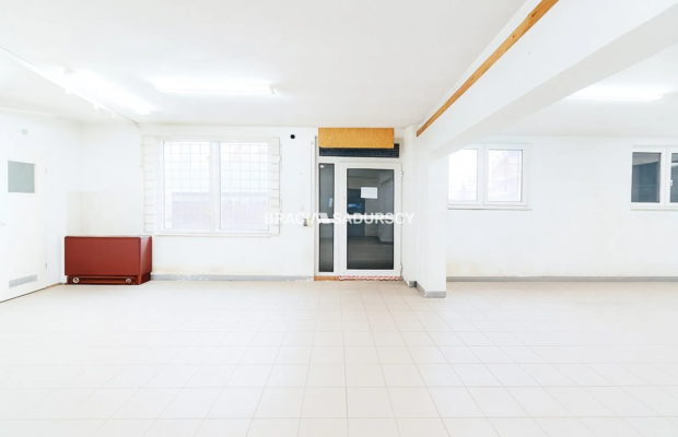 Lokal handlowo-usługowy w centrum Proszowic!