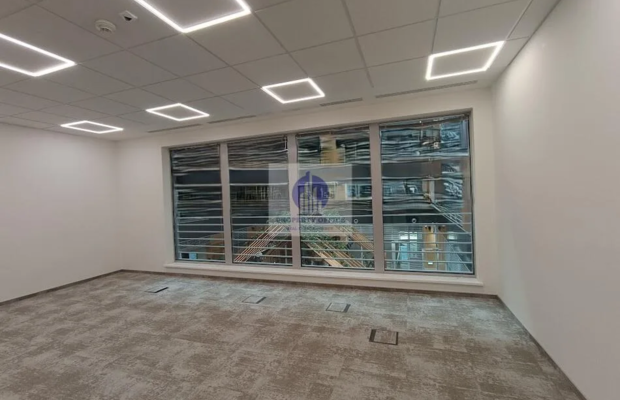 Mokotów: lokal biurowo-usługowy 309 m2 do wynajęcia