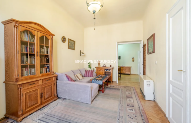 Mieszkanie w Kamienicy 58,6m2 z piwnicą 18m2