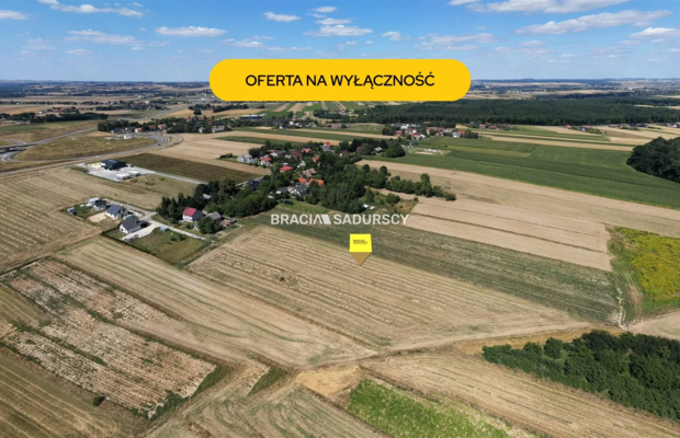 Duża działka inwestycyjna pod Krakowem - 1,5 km od S7 (węzeł Widoma) | Potencjał przekształcenia | Opcja zakupu 8 414 m² gruntu