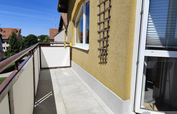 Do sprzedaży dwa pokoje z dużym balkonem