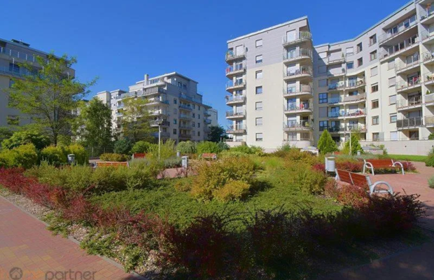 Dwa pokoje z dużym balkonem, klima ul. Przyjaźni