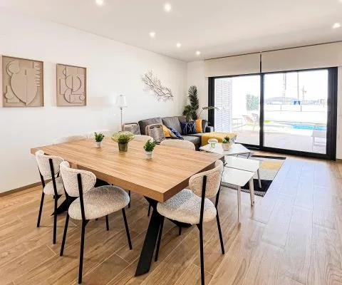 BUNGALOWY Z PRYWATNYM BASENEM W FINESTRAT