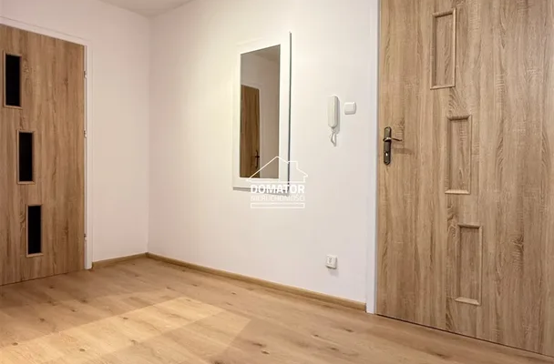 Przestronna kawalerka 46 m2 ul. Świętojańska.