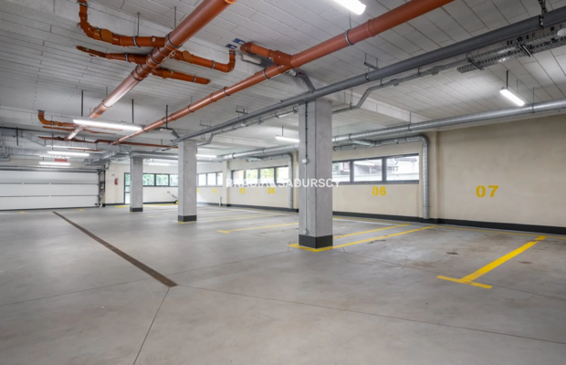 Lokal okolica Galerii krakowskiej - parter 