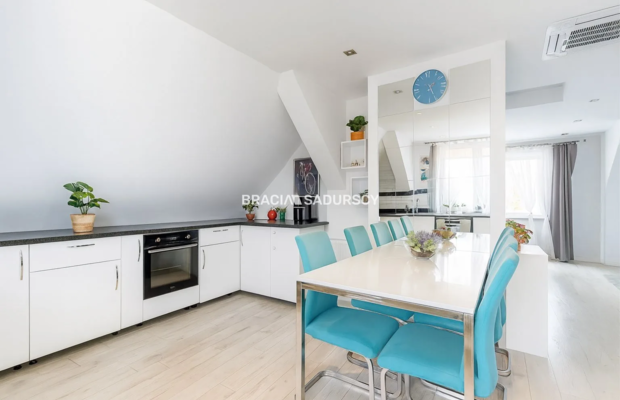 Wolnostojący dom Opatkowice-180 m² działka 11arów