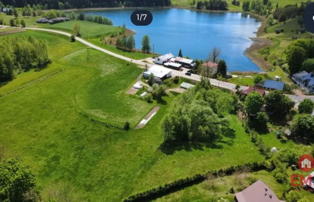 Dom nad jeziorem –  w malowniczym Kaletniku.