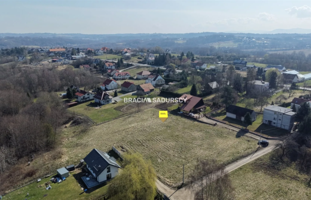 Gaj, gm. Mogilany - działka MU 15 min od Krakowa! Gotowa pod budowę domu lub na rozwój biznesu   

  Szukasz miejsca, gdzie poł