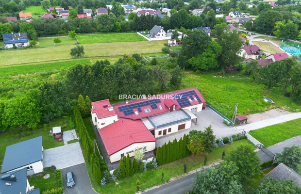 Budynek produkcyjno-usługowy okolica Krakowa 