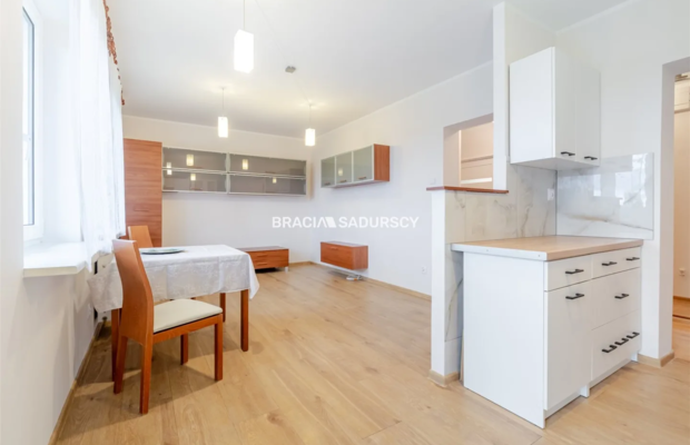 3 pok 51 m2  dwa balkony / Dębniki Ruczaj 