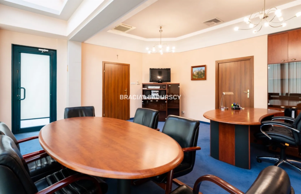 komfortowe biuro 90 m² dla firm