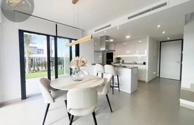 Apartament blisko różowego jeziora w Torrevieja