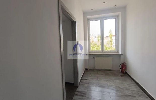 Mokotów: lokal biurowy 34,22m2 do wynajęcia