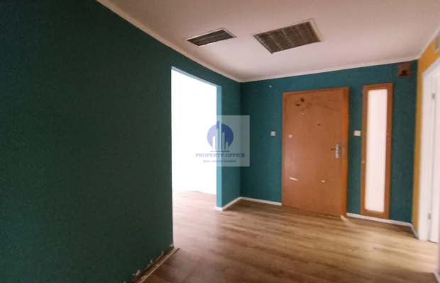 Mokotów: lokal biurowo-usługowy 122 m2 do wynajęcia
