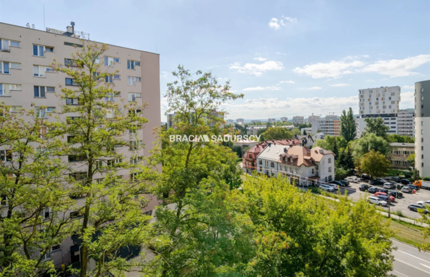  Kompaktowa mikrokawalerka w Bronowicach