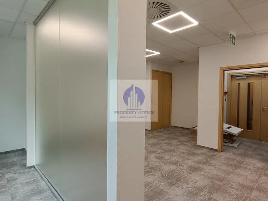Mokotów: lokal biurowo-usługowy 459 m2 do wynajęcia