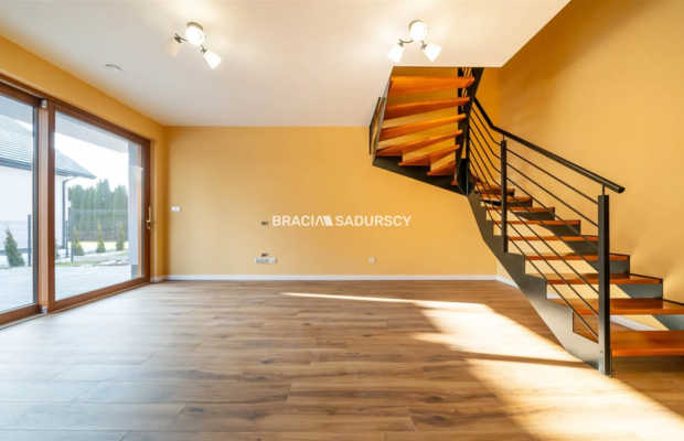 Wysoki Standard, 220 m2, 4,5 arowa dzaiłka, NOWY