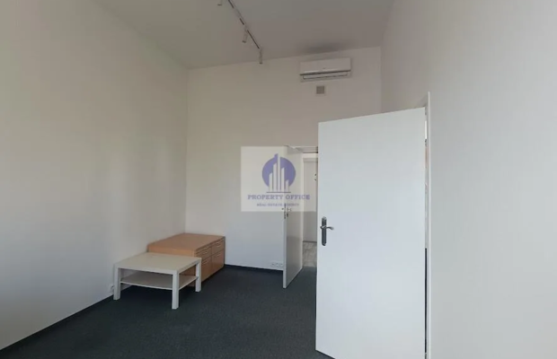Mokotów: lokal biurowy 31,57m2 do wynajęcia
