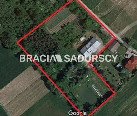 Wolnostojący dom ok. 600 m2