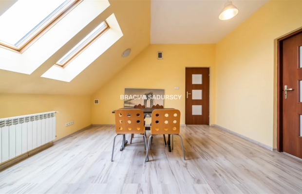 Dom wolnostojący pod działalność gospodarczą 170m2