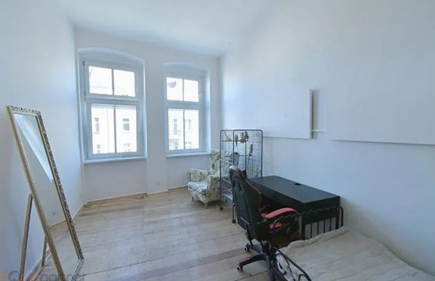 Kawalerka z balkonem, blisko uczelni