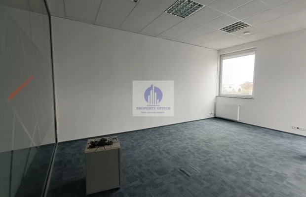 Włochy: lokal biurowy 238,22m2 do wynajęcia