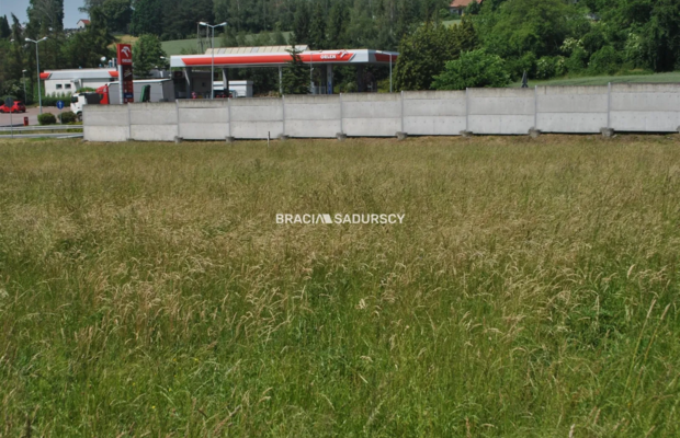 Duża działka usługowa w rejonie drogi nr 94    