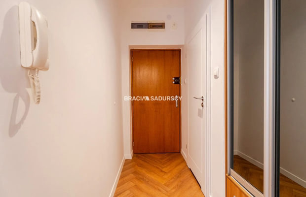 Eleganckie 2-poziomowe na Woli Justowskiej, garaż