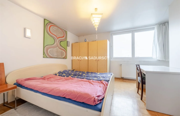 Dom wolnostojący 313m2 z basenem-blisko Krakowa