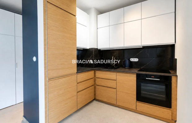 Nowe 2 pokoje po remoncie | 35 m² | Balkon